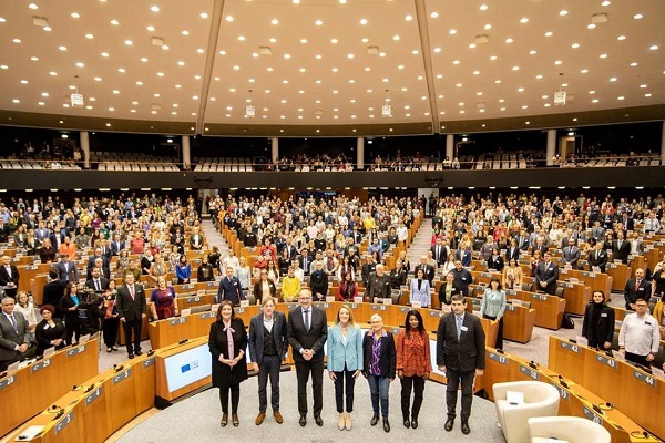 Διάσκεψη για το Μέλλον της Ευρώπης: οι πολίτες απαιτούν περισσότερα από την ΕΕ