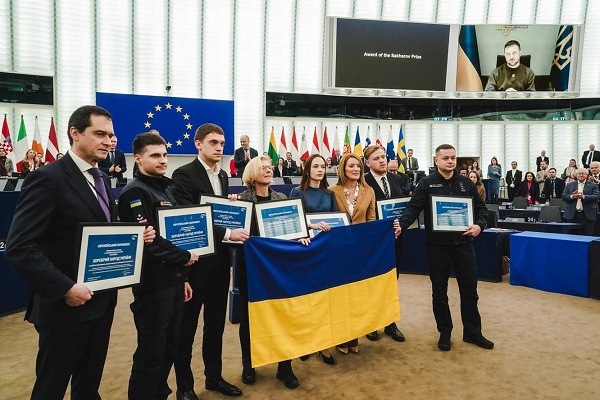 Απονομή του βραβείου Ζαχάρωφ 2022 στον λαό της Ουκρανίας
