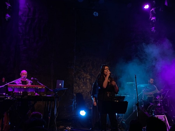 "Το υφαντό έπλεξε πολύχρωμες μουσικές" παρουσίαση του νέου album της Ιωάννας Καβρουλάκη