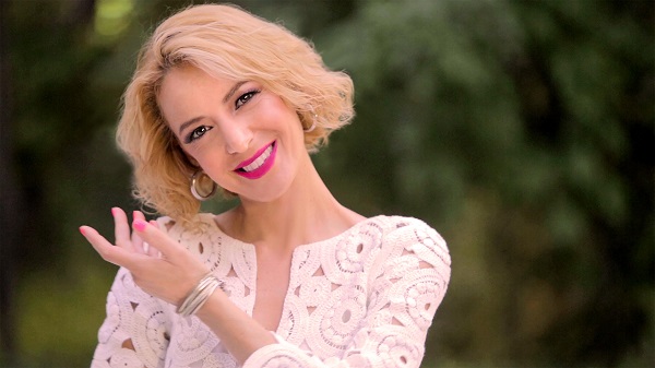 "Του έρωτα γραμμένο" το νέο single της Τίνας Αλεξοπούλου κυκλοφορεί