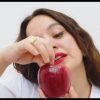 “ΤΟΥ ΜΑΗ Σ’ΑΓΑΠΩ” ΤΟ ΝΕΟ SINGLE ΤΗΣ ΕΡΑΣΜΙΑΣ ΤΣΙΠΡΑ ΚΥΚΛΟΦΟΡΕΙ